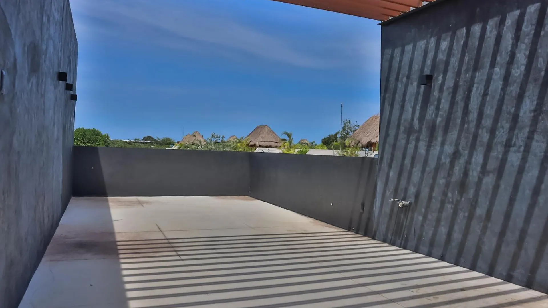 Quiet 4Br Townhouse With Private Pool, Roof, Patio Apartment Tulum 0*,